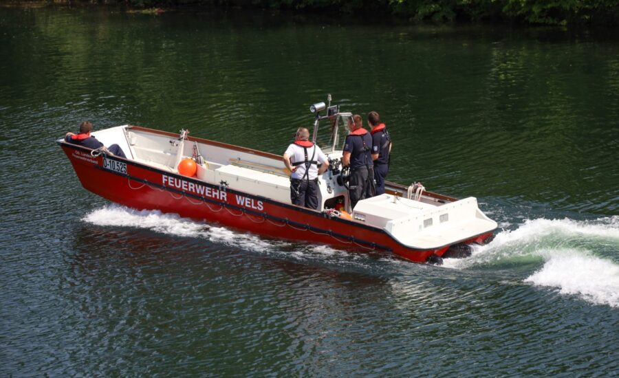 Arbeitsboot Feuerwehr Wels