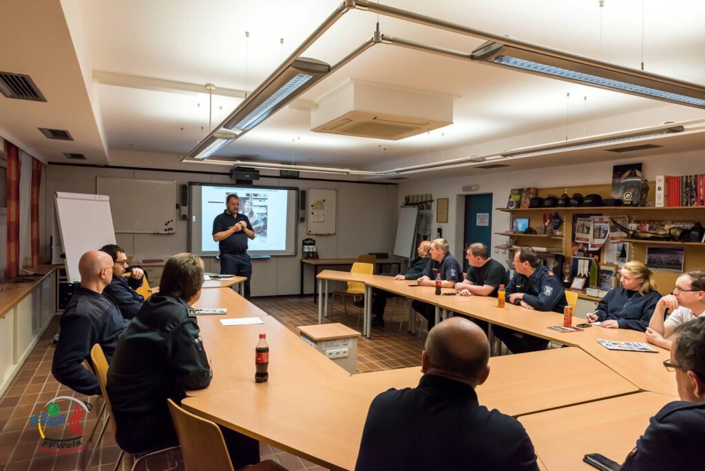 Feuerwehr Wels Ausbildung