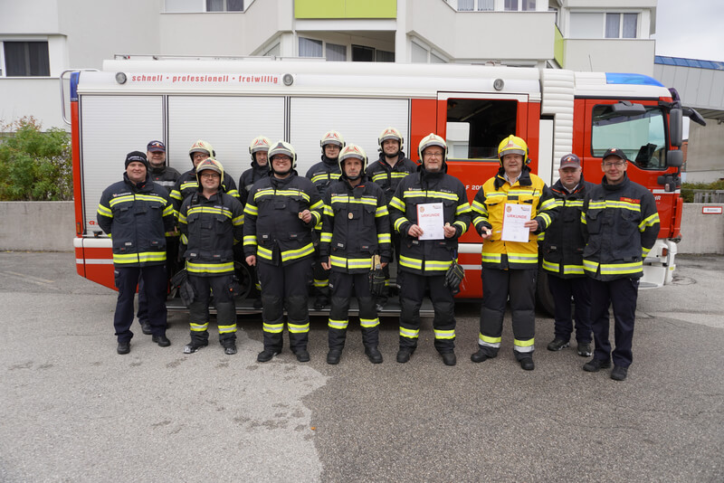 Zweifaches Gold bei der Leistungsprüfung Branddienst